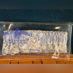 *Vintage* Blue and White Bridal Garter with Lace and Pearl Heart